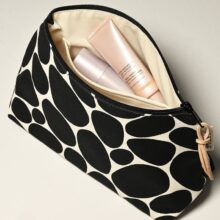 washbag_l_stenar_black_inside_large